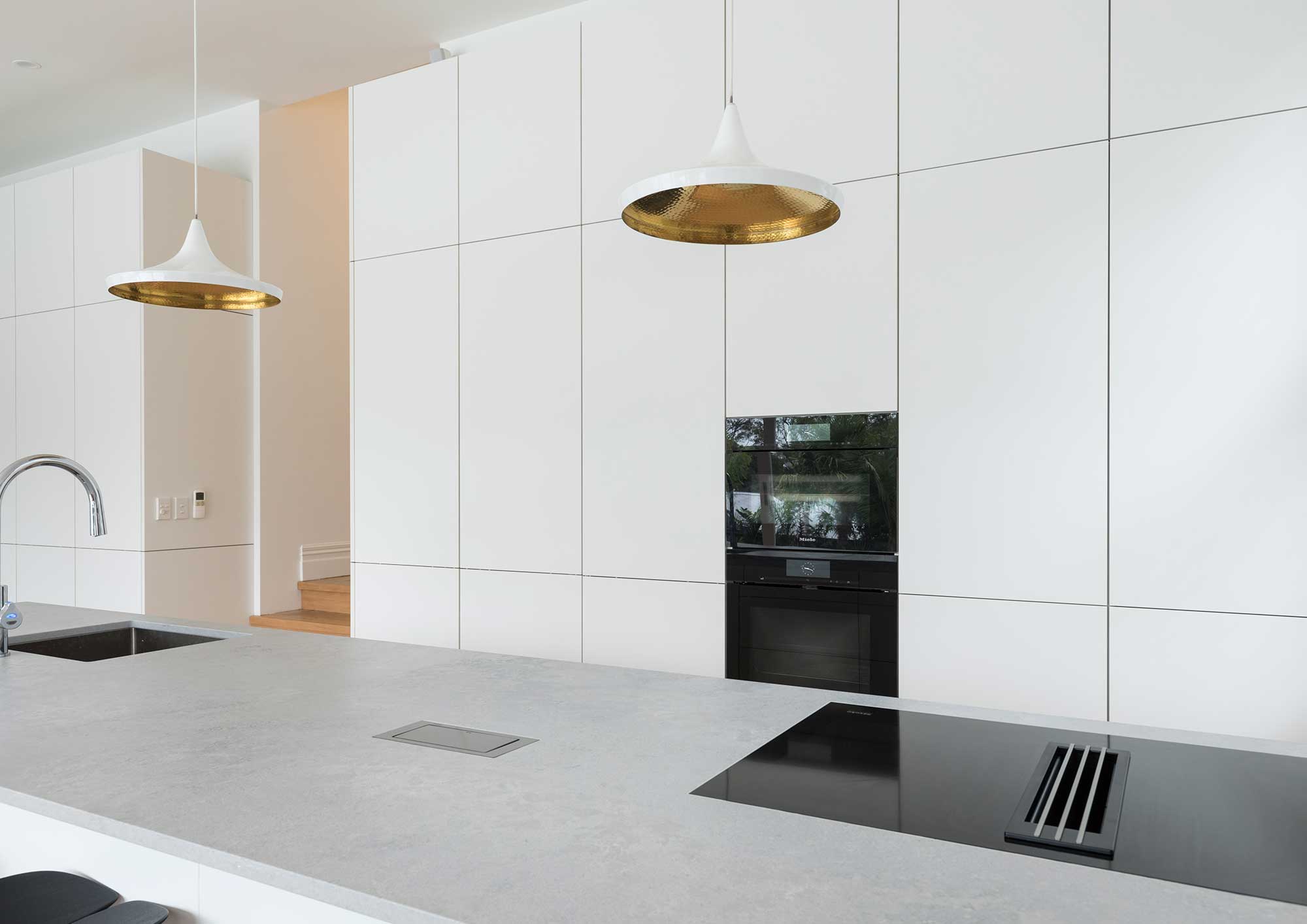 Lara Farmilo Design - Villa Vista - Bayfield Kitchen