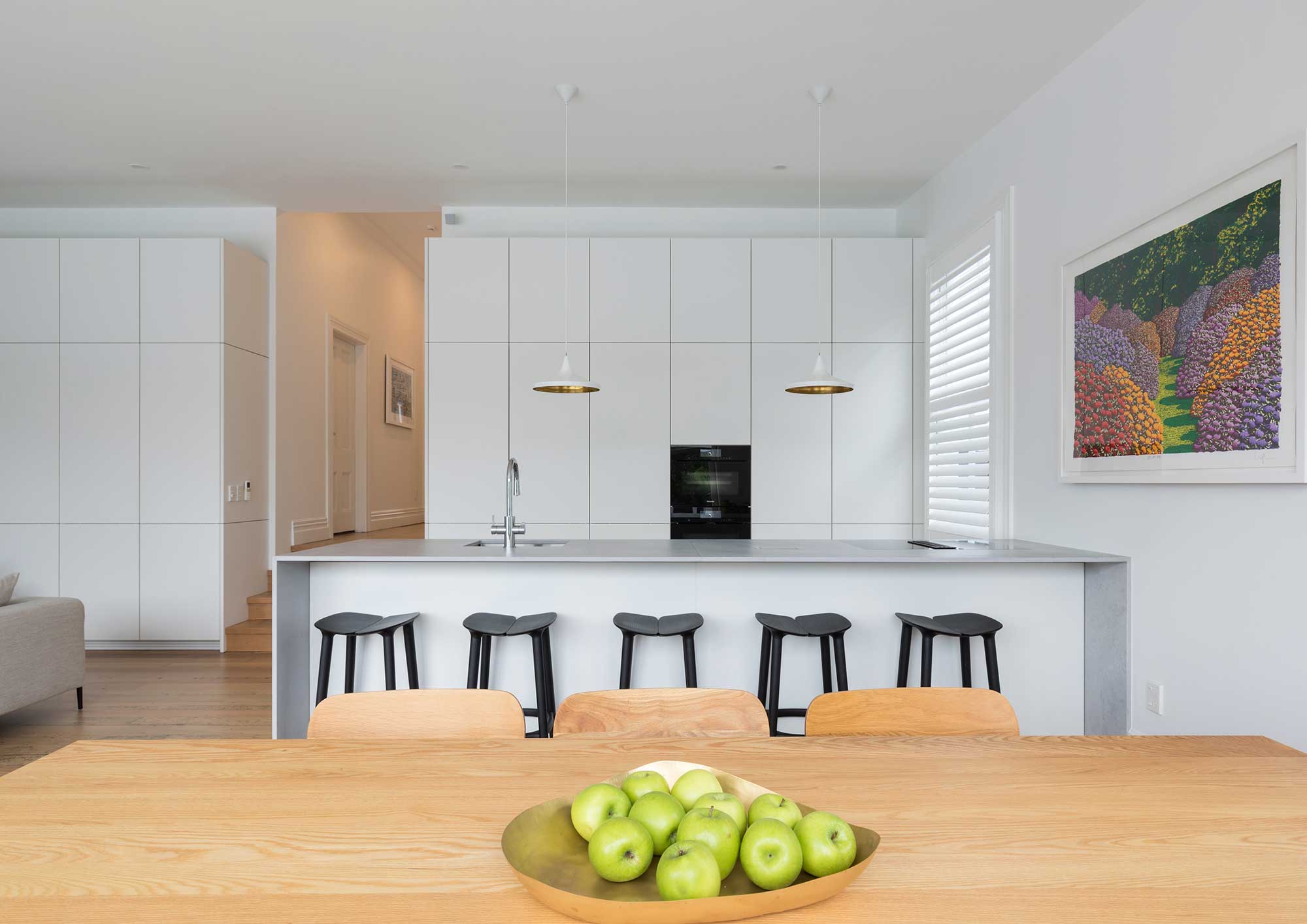 Lara Farmilo Design - Villa Vista - Bayfield Kitchen