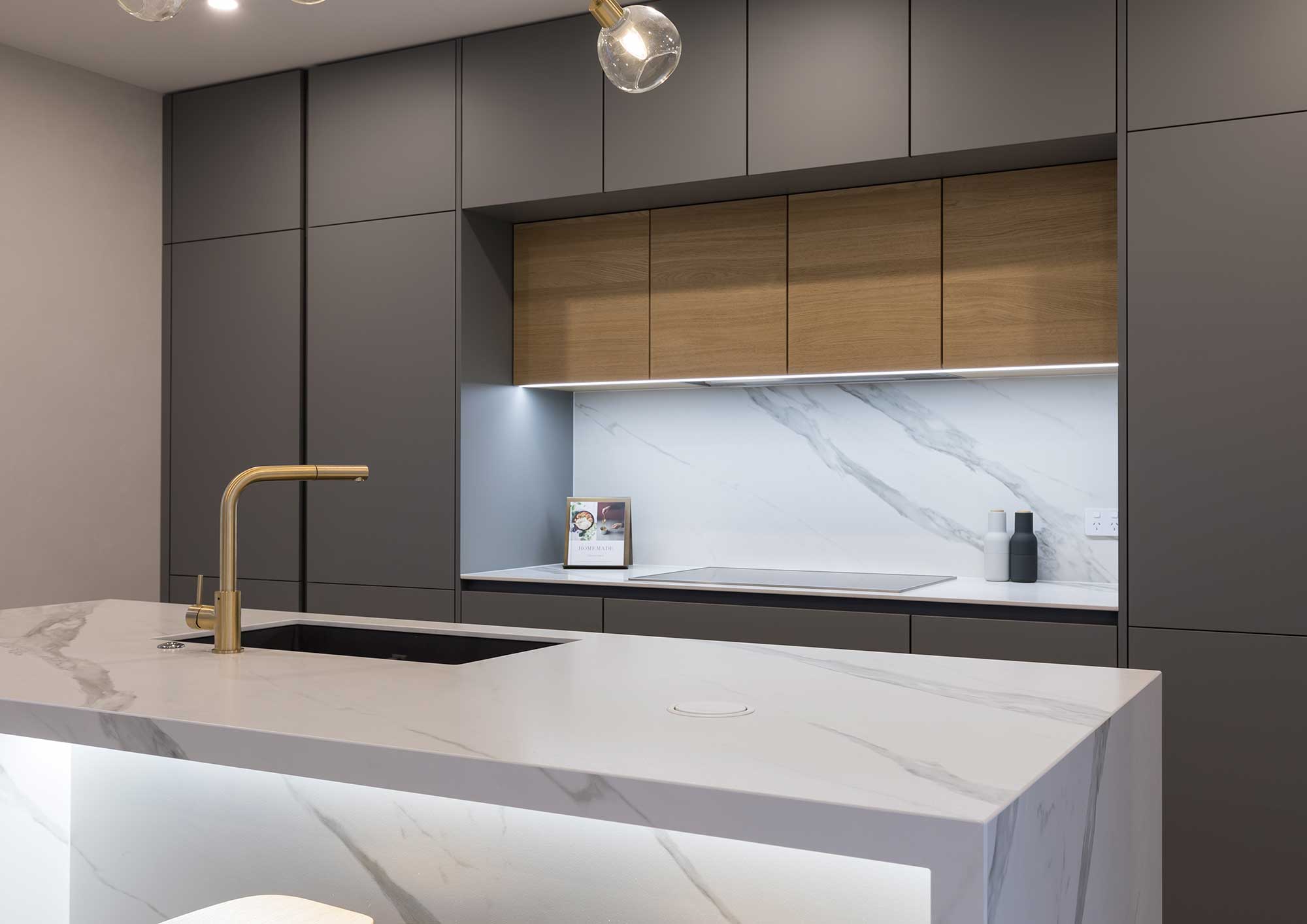 Lara Farmilo Design - Stone Symphony - Lemington Kitchen