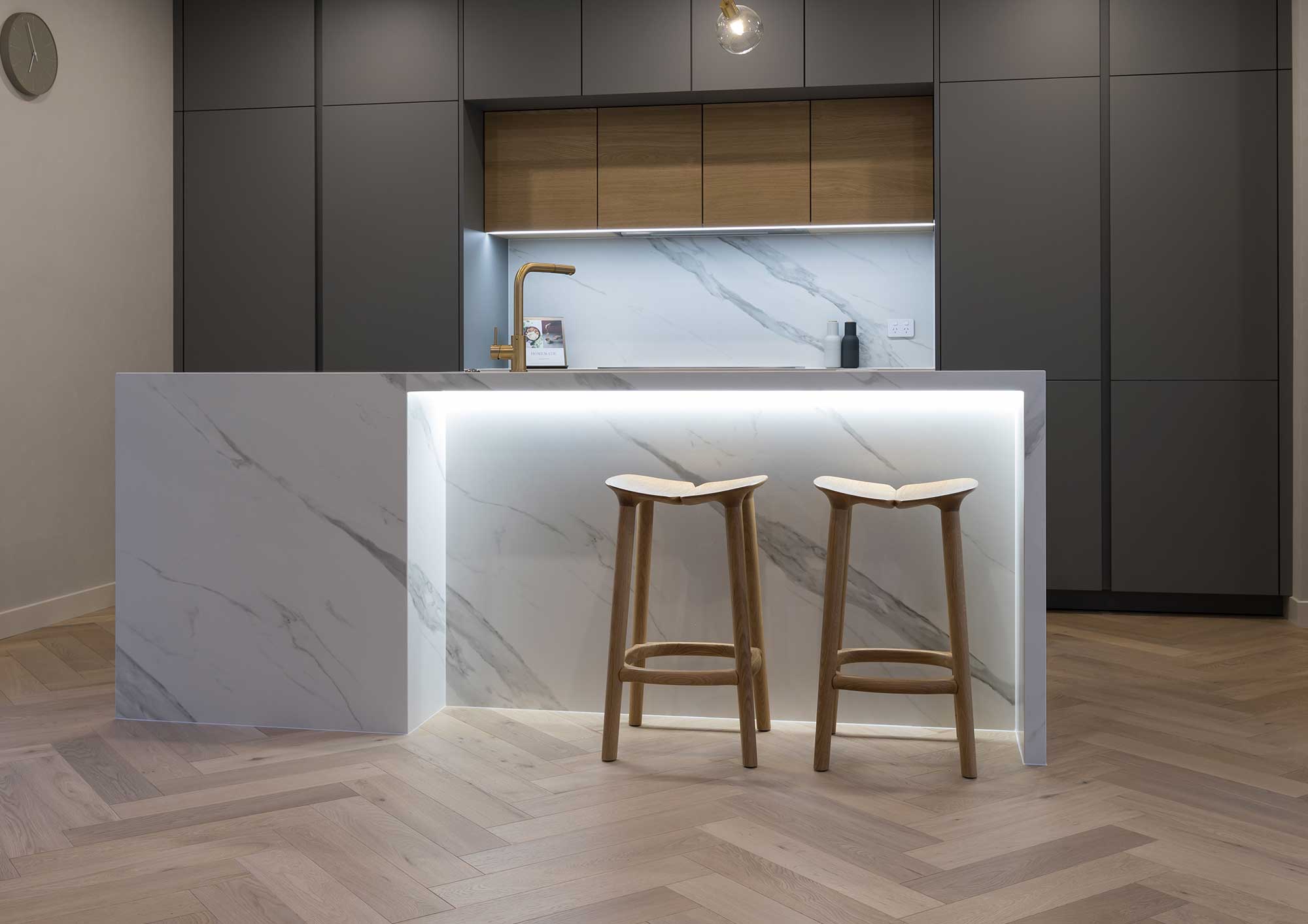 Lara Farmilo Design - Stone Symphony - Lemington Kitchen