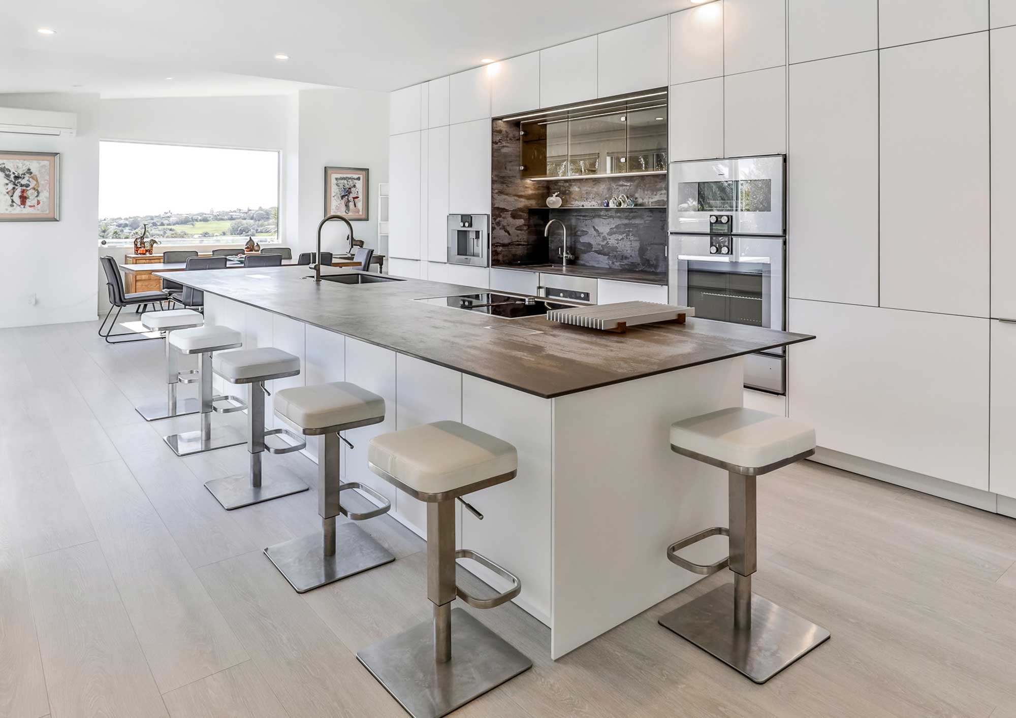 Lara Farmilo Design Entertaining Elegance