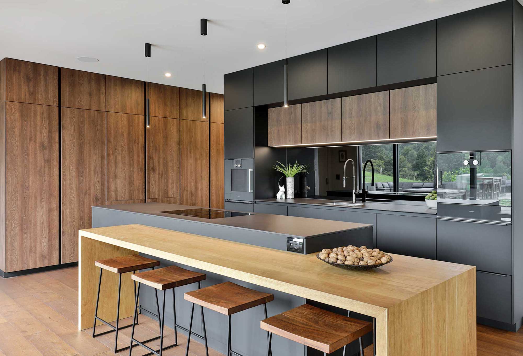 Lara Farmilo Design - Country Pulse
