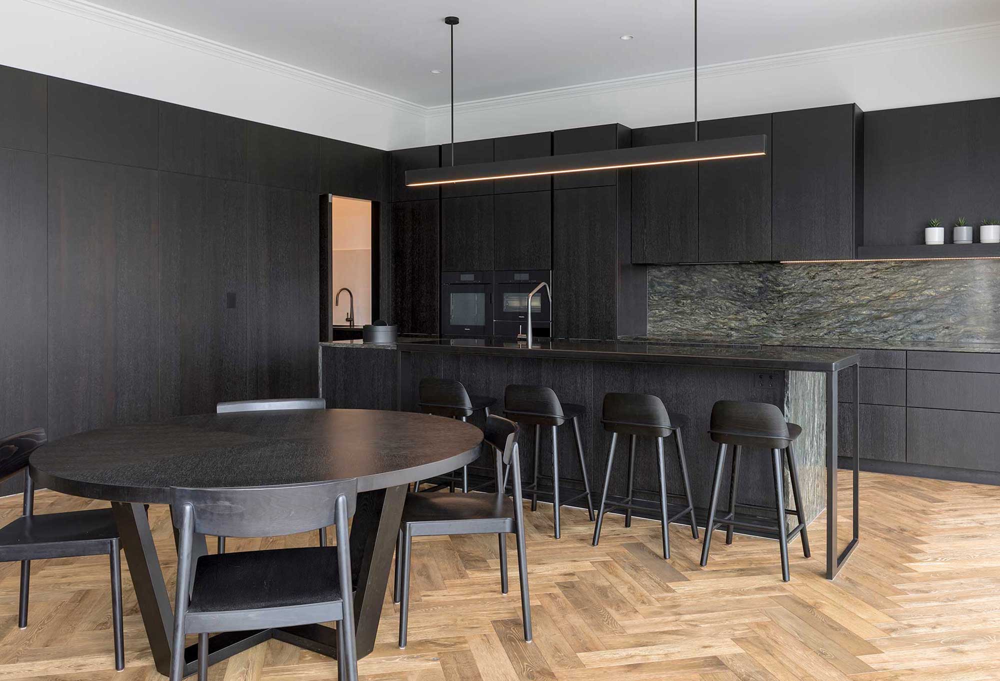 Lara Farmilo Design - Oak Elegance